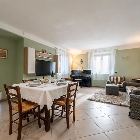 Maria By Interhome *